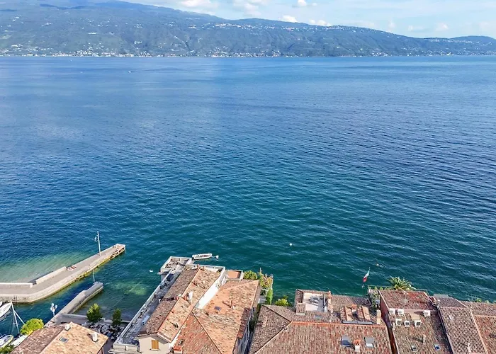 Loft Noemi * Gargnano