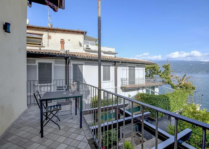Loft Noemi Gargnano