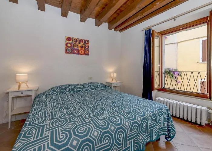 Loft Noemi Гарньяно
