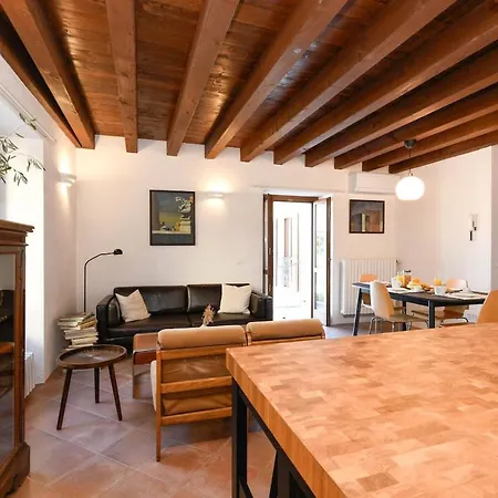 Loft Noemi Lejlighed *