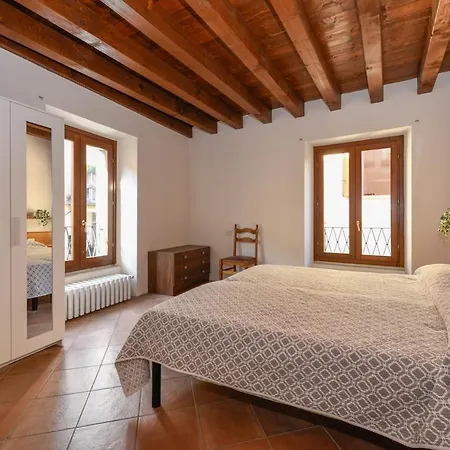 Appartement Loft Noemi Gargnano