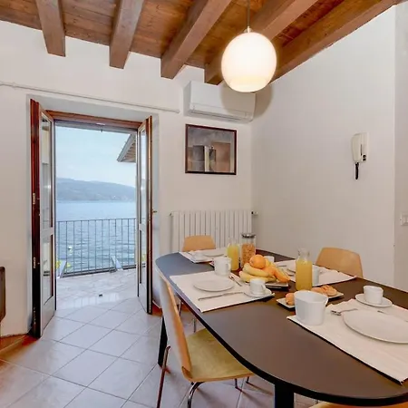 Loft Noemi * Gargnano